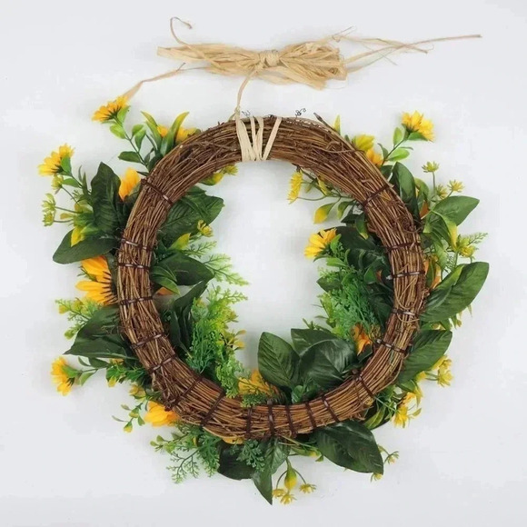 Sunflower Wreath Faux Floral Wreath - Picture 4 of 4